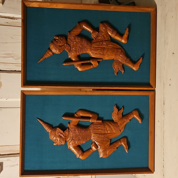 2 Vintage Beautiful Victorian Handpainted Del Coronado  display picture 1